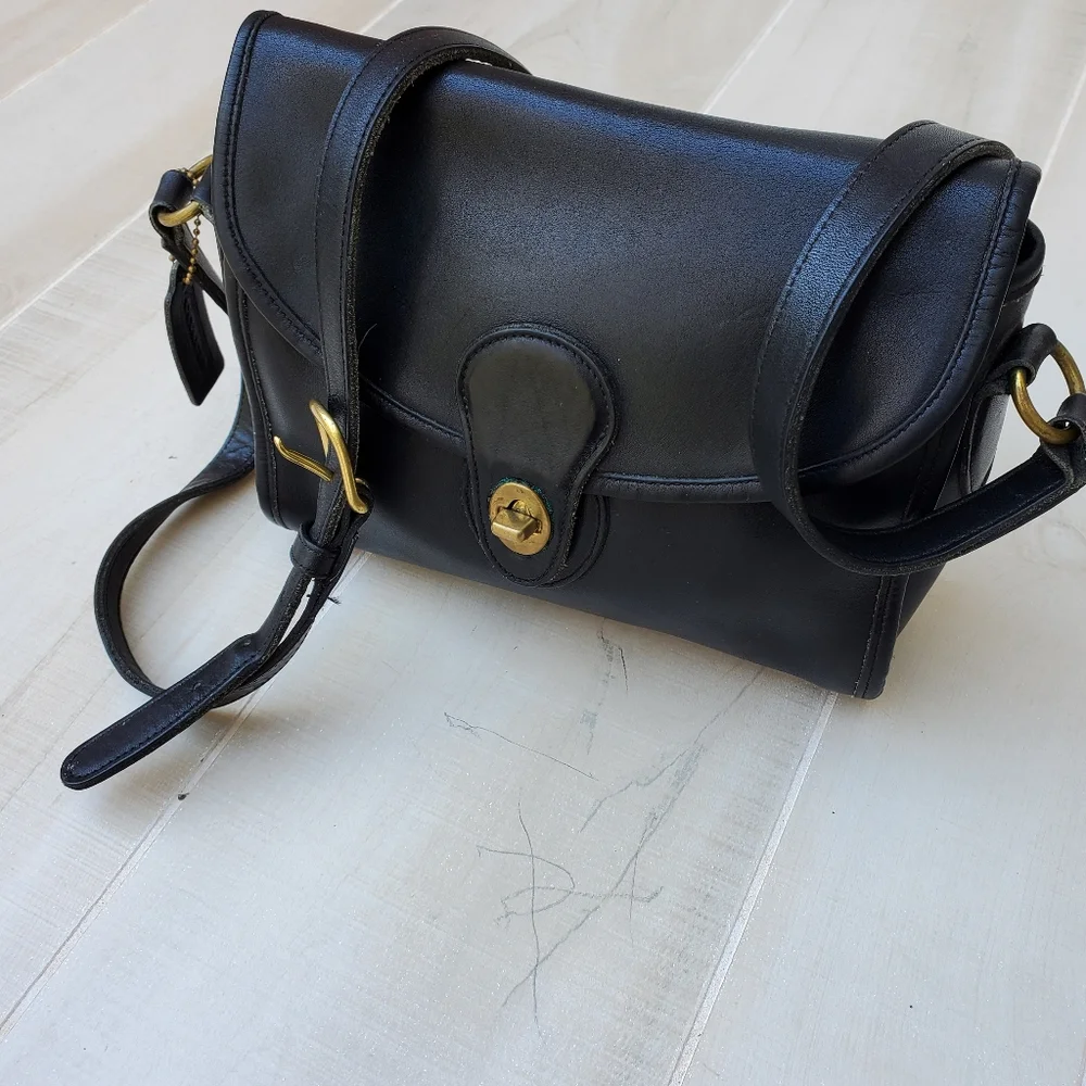 COACH vintage Devon crossbody bag 9908 - Picture 2 of 10